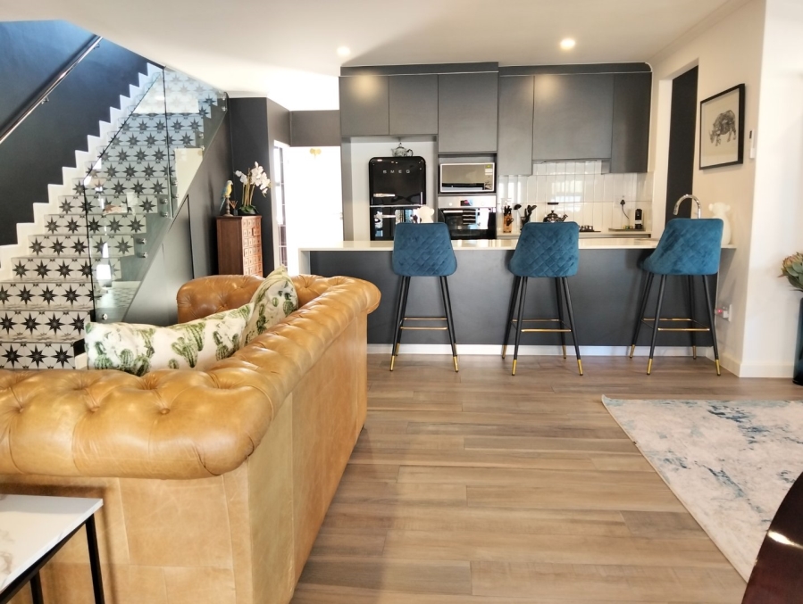 To Let 3 Bedroom Property for Rent in Sandown Western Cape